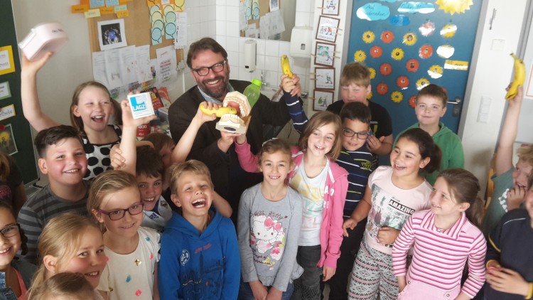 Besuch Zahnarzt in Kirchham
